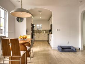 2397 SW 13th St, Miami FL 33145