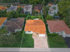 1200 El Rado St, Coral Gables FL 33134