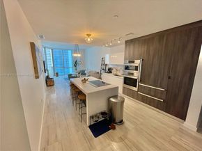 851 NE 1st Ave 2605, Miami FL 33132