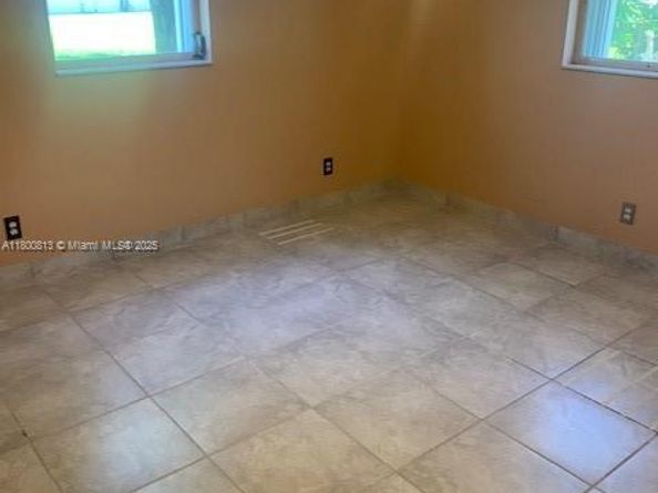 1024 NW 90th Way, Plantation FL 33322
