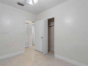 1235 NW 86th St, Miami FL 33147