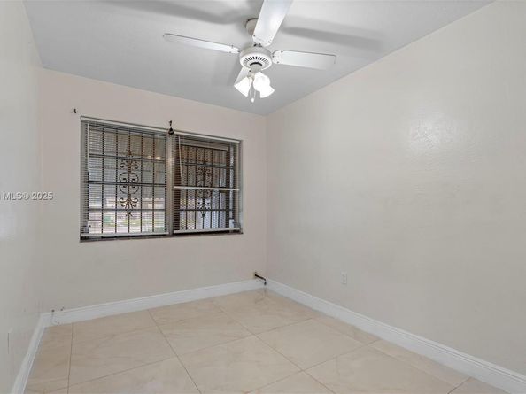 1235 NW 86th St, Miami FL 33147