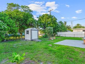 1235 NW 86th St, Miami FL 33147
