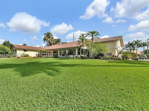 5425 SW 190th Ave, Southwest Ranches FL 33332