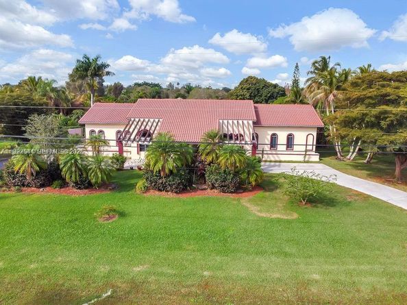 5425 SW 190th Ave, Southwest Ranches FL 33332
