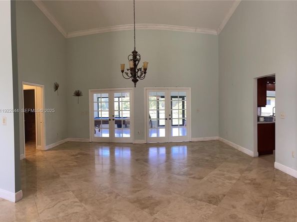 5425 SW 190th Ave, Southwest Ranches FL 33332