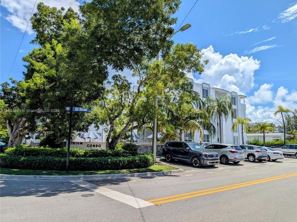 1075 93rd ST 401, Bay Harbor Islands FL 33154