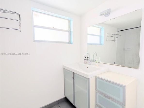 1075 93rd ST 401, Bay Harbor Islands FL 33154