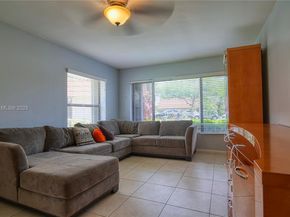 11101 SW 15th Mnr, Davie FL 33324