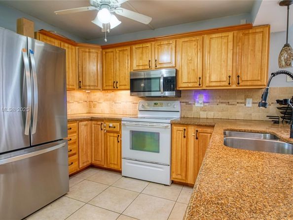 11101 SW 15th Mnr, Davie FL 33324