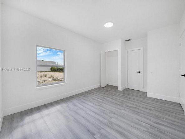 741 NW 77th Ter, Miami FL 33150