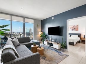 90 SW 3rd St 2706, Miami FL 33130