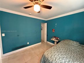 733 45th St, West Palm Beach FL 33407