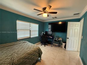 733 45th St, West Palm Beach FL 33407