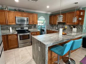 733 45th St, West Palm Beach FL 33407