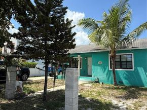 733 45th St, West Palm Beach FL 33407