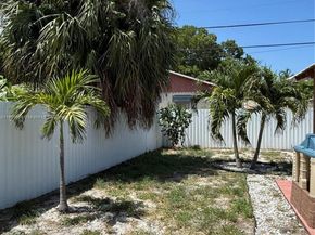 733 45th St, West Palm Beach FL 33407
