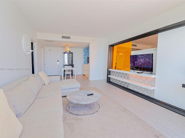 1100 West Avenue PH17, Miami Beach FL 33139