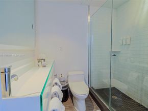 1100 West Avenue PH17, Miami Beach FL 33139