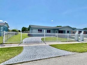 22535 SW 113th Ct, Miami FL 33170