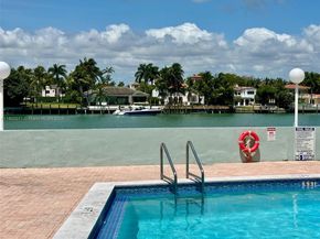 5838 Collins Ave 2H, Miami Beach FL 33140