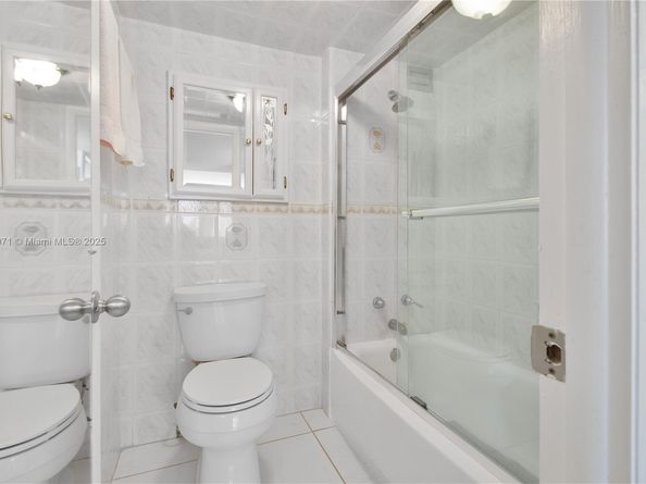 5838 Collins Ave 2H, Miami Beach FL 33140