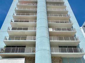 5838 Collins Ave 2H, Miami Beach FL 33140