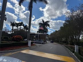 1221 NE 32nd Ter, Homestead FL 33033