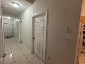 1221 NE 32nd Ter, Homestead FL 33033