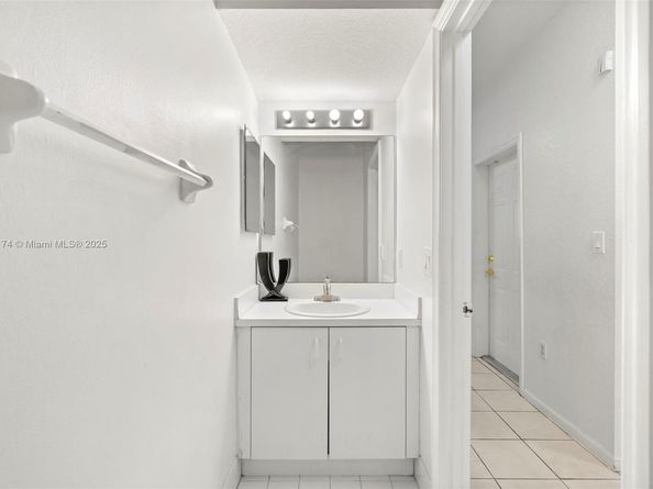 1968 NW 79th Way, Pembroke Pines FL 33024
