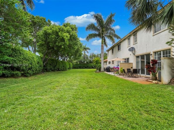 1968 NW 79th Way, Pembroke Pines FL 33024