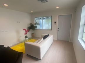 1947 Garfield St, Hollywood FL 33020