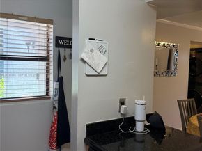 9716 Hammocks Blvd 101, Miami FL 33196