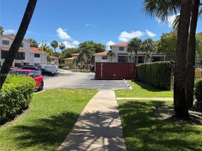 9716 Hammocks Blvd 101, Miami FL 33196