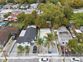 1431 NW 30th St, Miami FL 33142