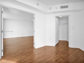 9055 SW 73rd Ct 1104, Miami FL 33156