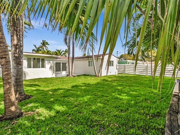 1510 Coolidge St, Hollywood FL 33020
