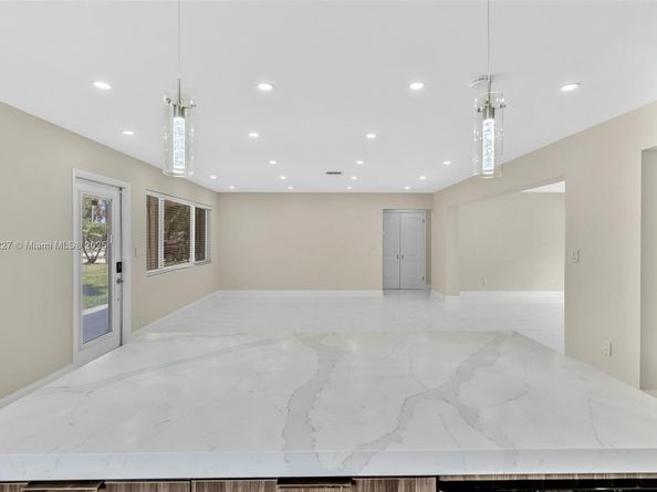 1510 Coolidge St, Hollywood FL 33020