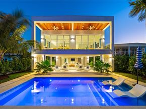 1161 Stillwater Dr, Miami Beach FL 33141