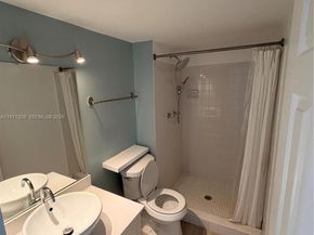 2350 NE 135th St 503, North Miami FL 33181