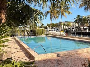 2350 NE 135th St 503, North Miami FL 33181