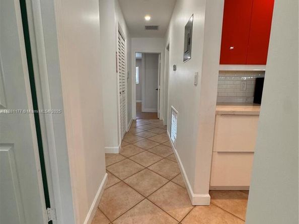 1406 Polk St, Hollywood FL 33020