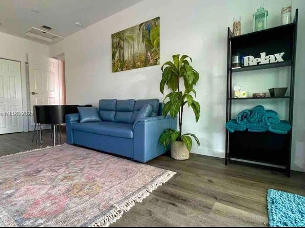 1406 Polk St, Hollywood FL 33020