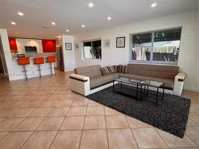 1406 Polk St, Hollywood FL 33020