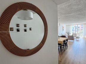 1470 NE 125th Ter 407, North Miami FL 33161