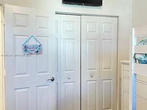 2703 NW 55th Ave, Margate FL 33063