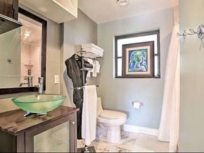2413 Nassau Ln, Fort Lauderdale FL 33312