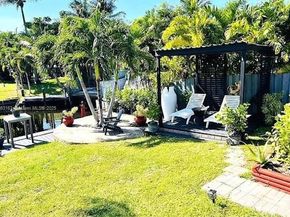 2413 Nassau Ln, Fort Lauderdale FL 33312