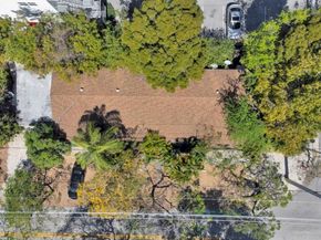 1215 NE 6th St, Fort Lauderdale FL 33304