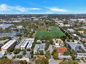 1215 NE 6th St, Fort Lauderdale FL 33304